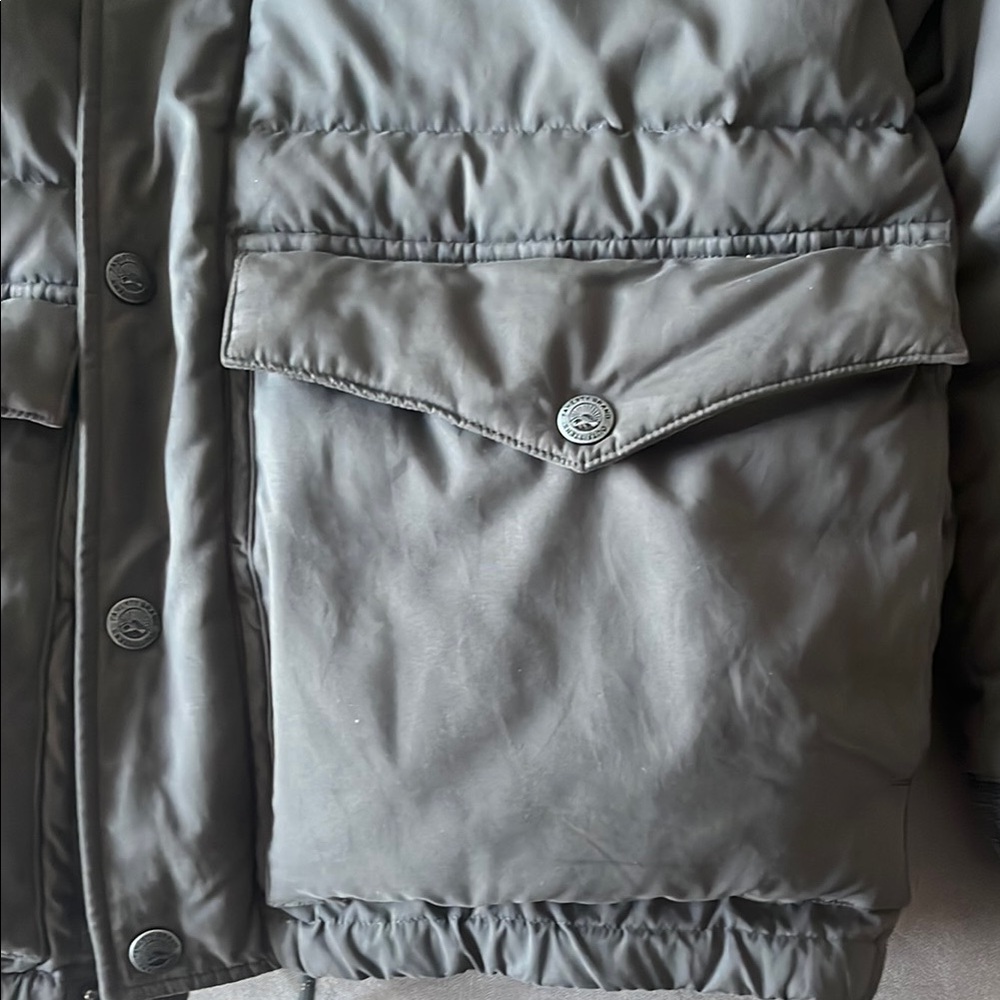 Men's Gray Puffer Jacket - Picture 6 of 16